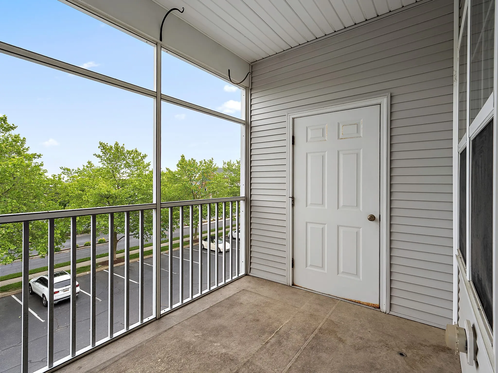 From fully inspected to fully yours in just 72 hours. - Image 6