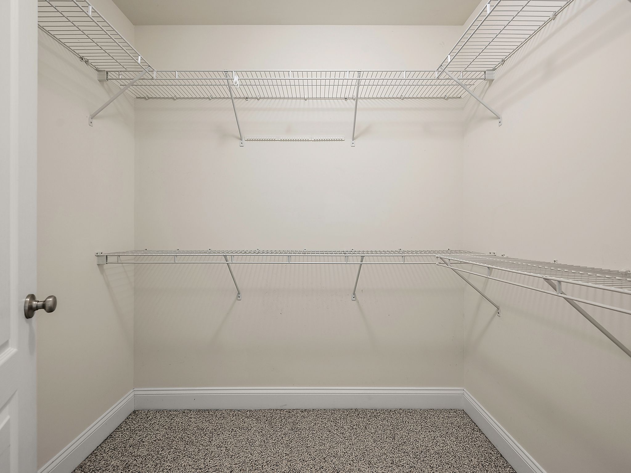 Gallery image slideShow16