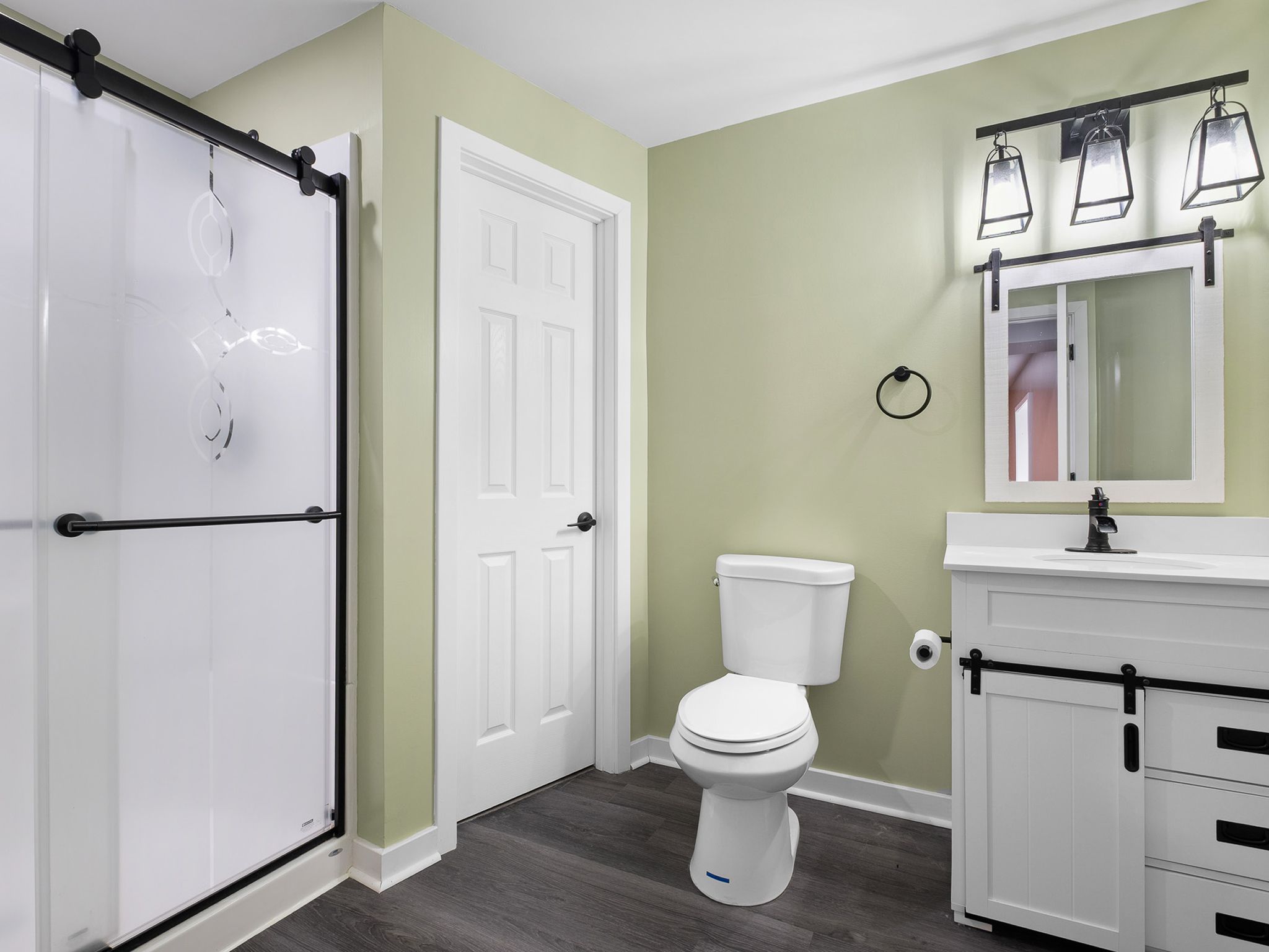 Gallery image slideShow17