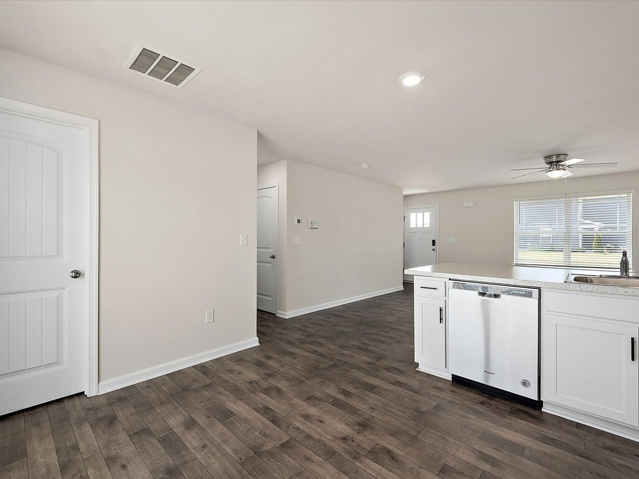 Gallery image slideShow5