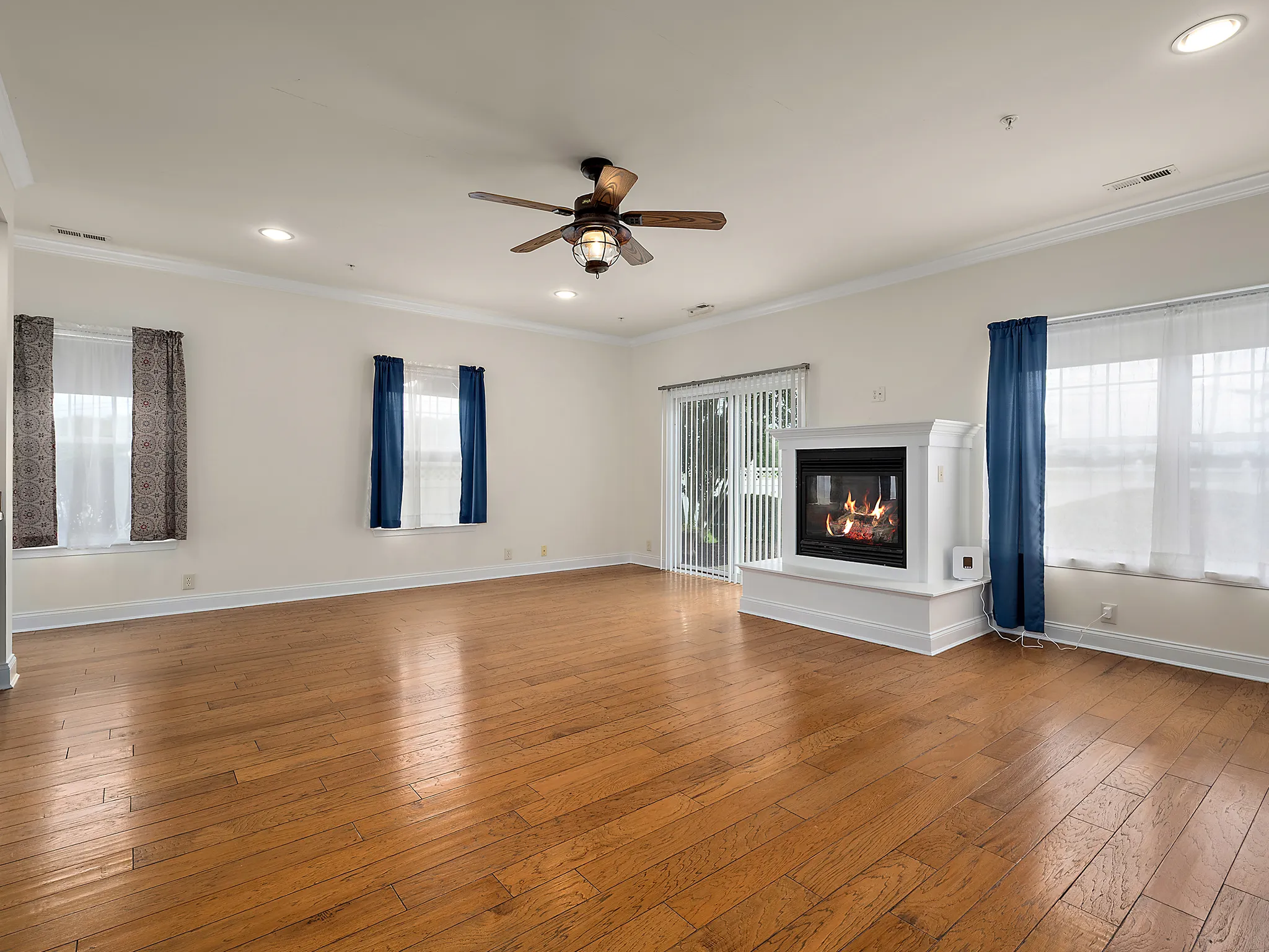 From fully inspected to fully yours in just 72 hours. - Image 4