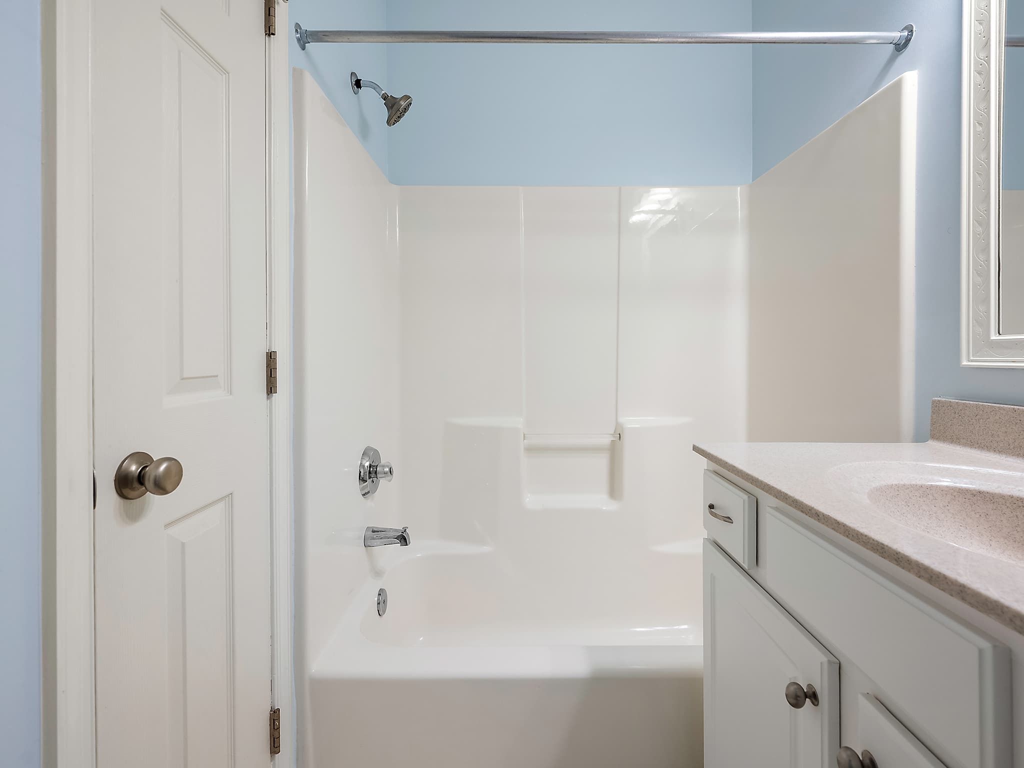 Gallery image slideShow9